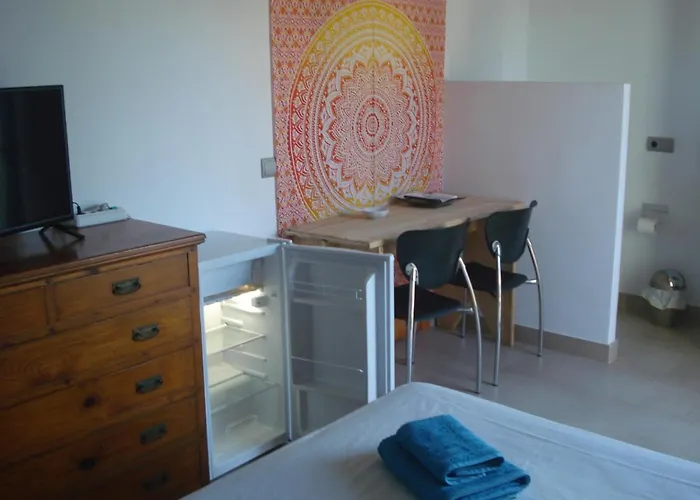 אתר קמפינג Romani *