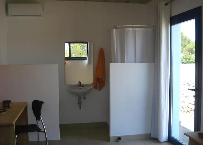 אתר קמפינג Romani Son Carrio (Menorca)